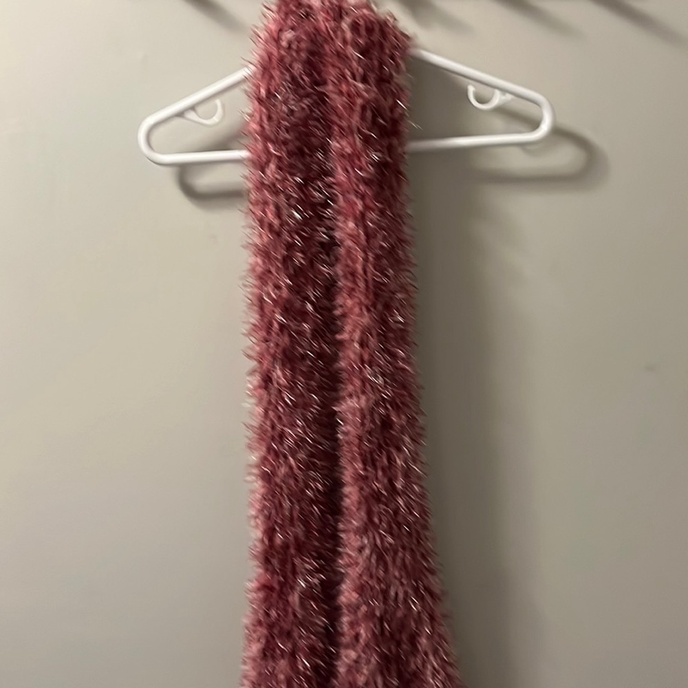 SALE!!! PINK FUZZY BOA/SCARF 🔥🔥🔥🔥 5/25!!!